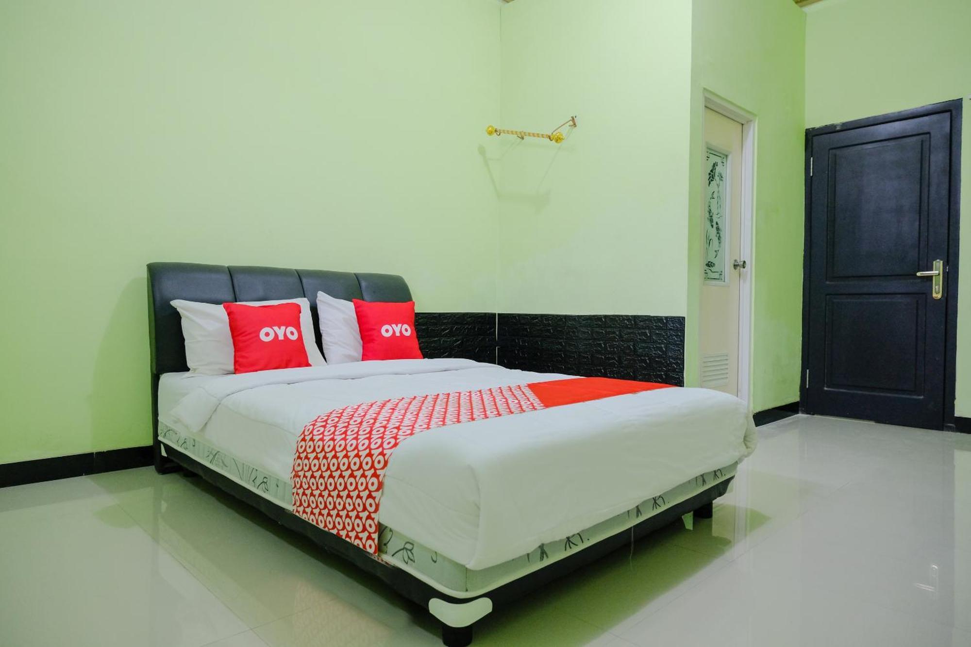 OYO Life 2508 Alba Suites Homestay Tulungagung Exterior foto
