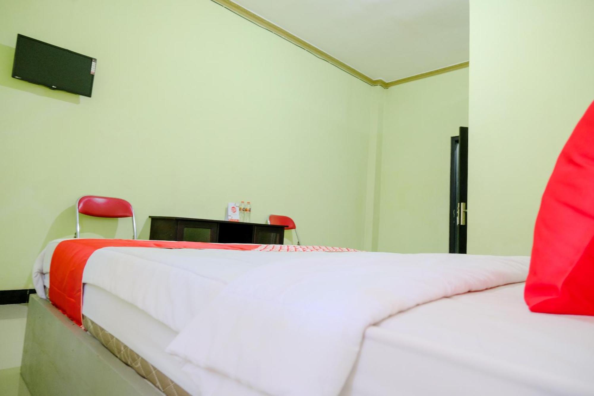 OYO Life 2508 Alba Suites Homestay Tulungagung Exterior foto