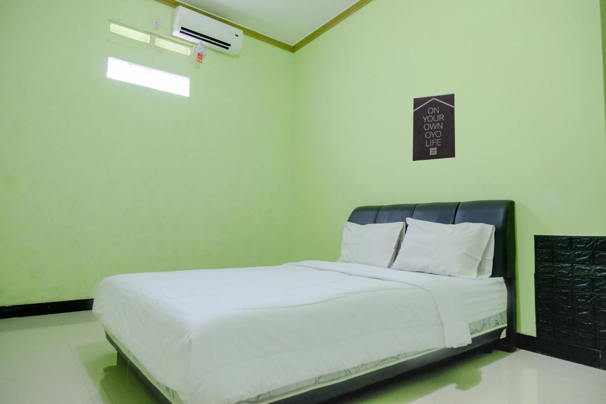OYO Life 2508 Alba Suites Homestay Tulungagung Exterior foto